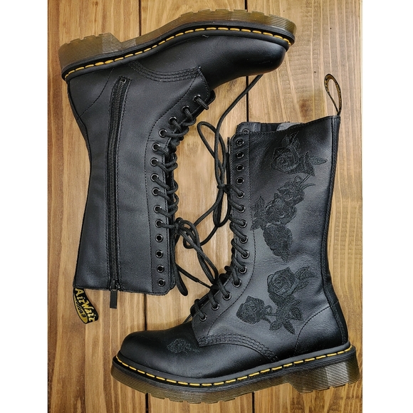 🕊️ *RARE* Dr. Martens Vonda Mono 1914 size 8 - Picture 4 of 8